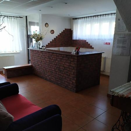 Dom Turysty Pttk Hostel Stary Toruń Екстериор снимка