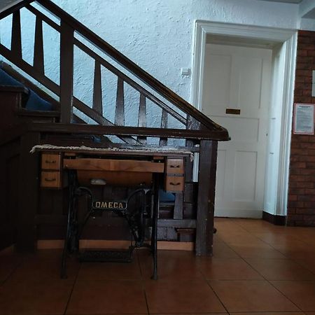 Dom Turysty Pttk Hostel Stary Toruń Екстериор снимка